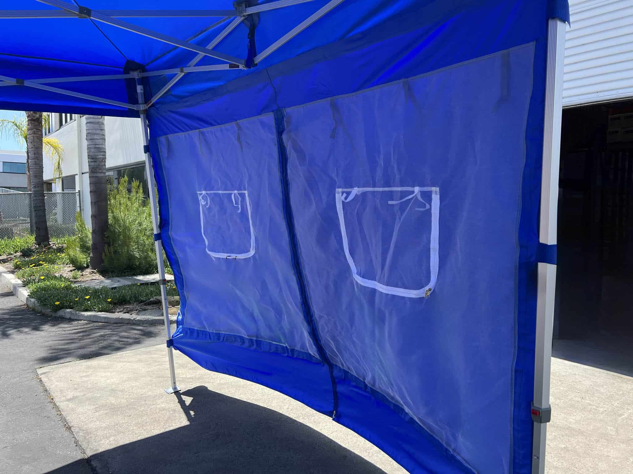 2.4m service window wall